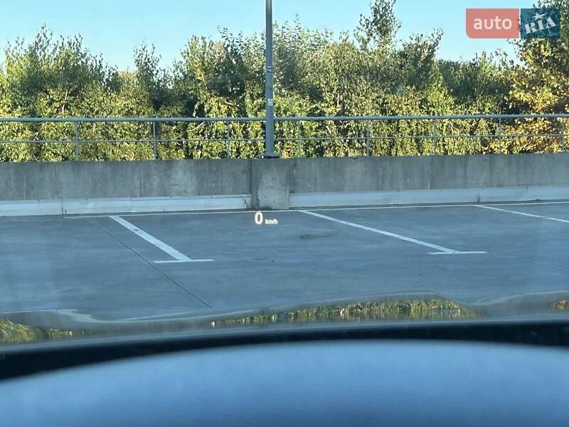 Седан BMW 5 Series 2015 в Києві фото 32 Седан BMW 5 Series 2015 в Києві