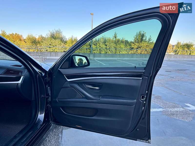 Седан BMW 5 Series 2015 в Києві фото 46 Седан BMW 5 Series 2015 в Києві
