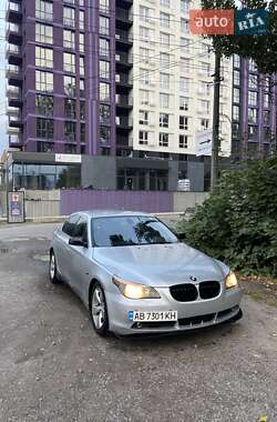 Седан BMW 5 Series 2004 в Виннице