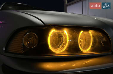 Седан BMW 5 Series 2000 в Деражне