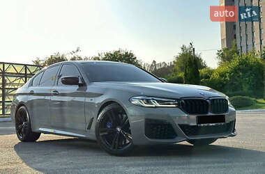 Седан BMW 5 Series 2018 в Киеве