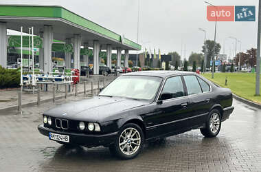 Седан BMW 5 Series 1992 в Житомире