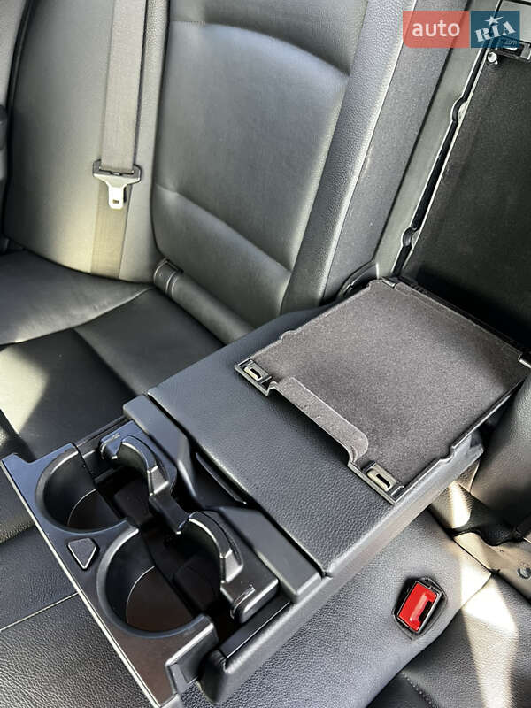 Седан BMW 5 Series 2011 в Луцке фото 57 Седан BMW 5 Series 2011 в Луцке