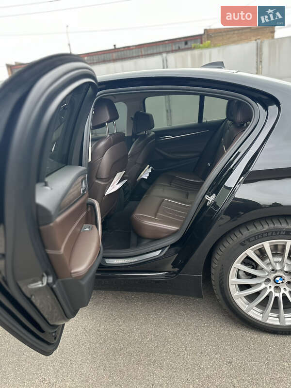 Седан BMW 5 Series 2017 в Киеве фото 12 Седан BMW 5 Series 2017 в Киеве
