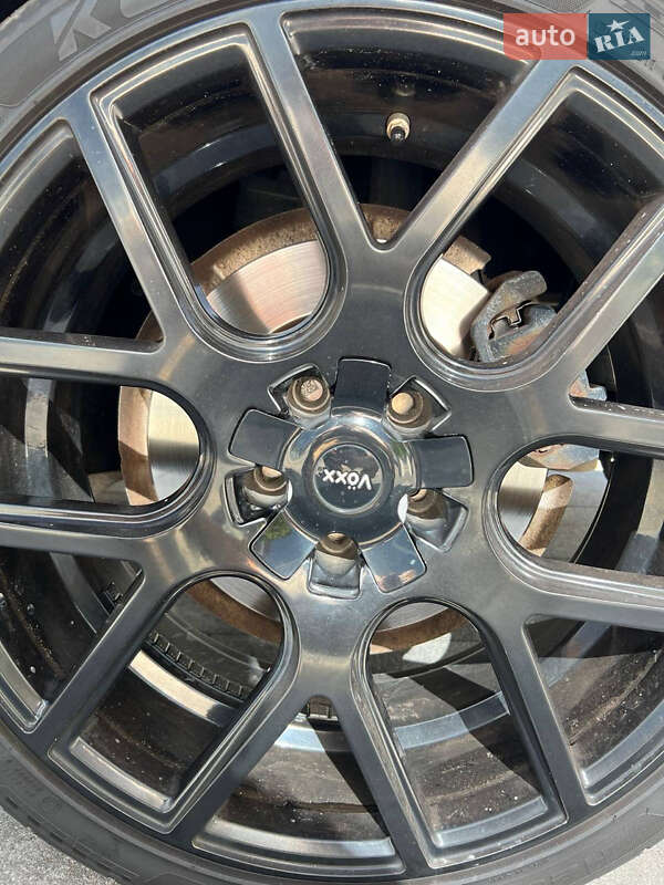 Седан BMW 5 Series 2013 в Львове