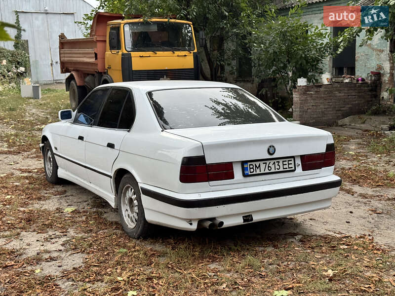 Седан BMW 5 Series 1991 в Киеве