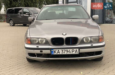 Седан BMW 5 Series 1999 в 