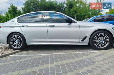 Седан BMW 5 Series 2018 в Львові