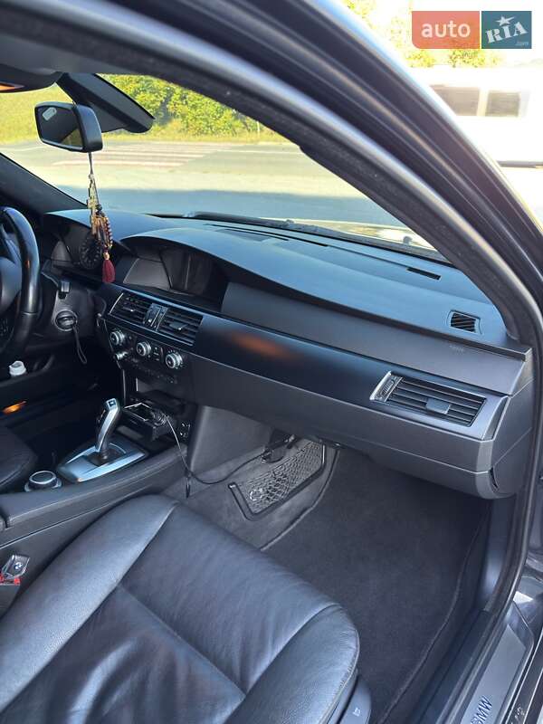 Седан BMW 5 Series 2007 в Глибокій фото 15 Седан BMW 5 Series 2007 в Глибокій