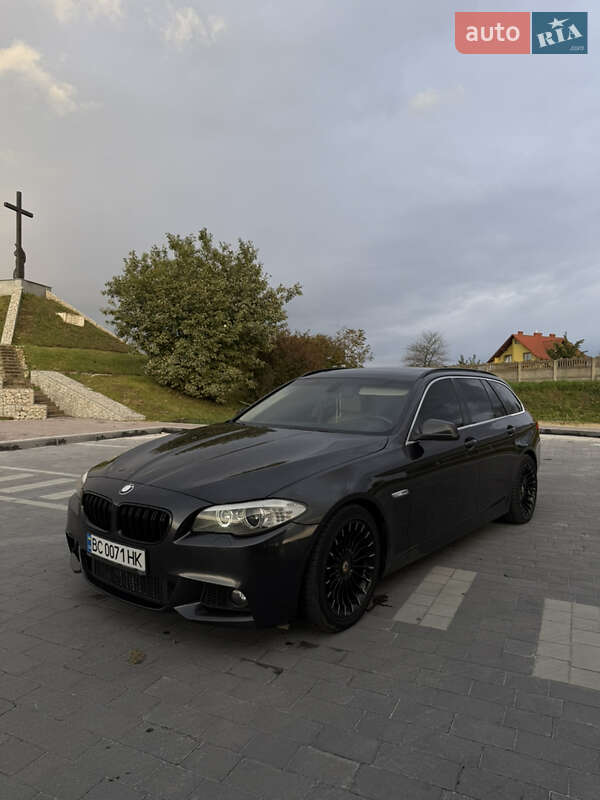 BMW 5 Series 2012 BMW 5 Series 2012