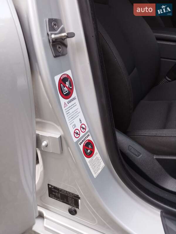 Седан BMW 5 Series 2010 в Полтаве фото 20 Седан BMW 5 Series 2010 в Полтаве