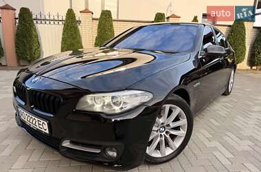 Седан BMW 5 Series 2015 в Ужгороді