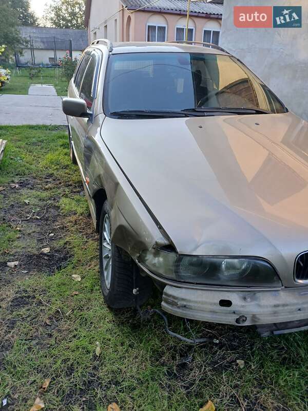 BMW 5 Series 2000