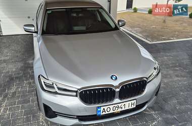 Седан BMW 5 Series 2020 в Ужгороді