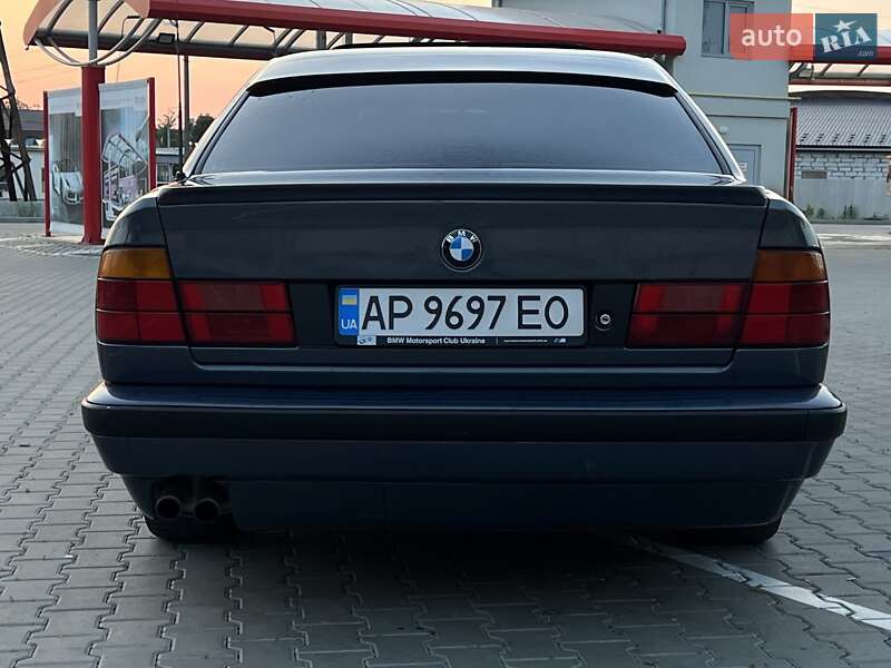 Седан BMW 5 Series 1988 в Вінниці