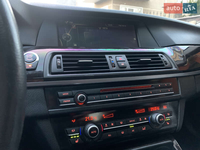 Седан BMW 5 Series 2013 в Надворной