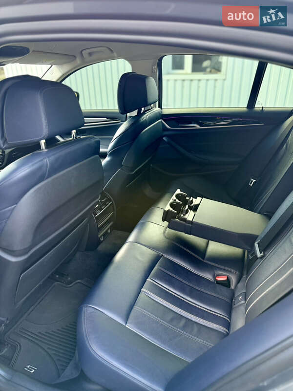 Седан BMW 5 Series 2017 в Павлограде