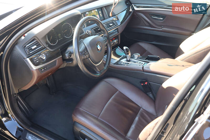 Универсал BMW 5 Series 2015 в Мукачево