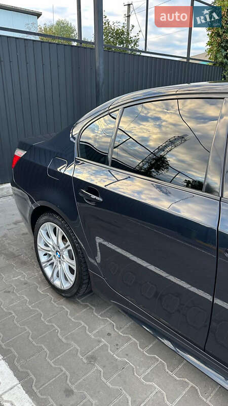 Седан BMW 5 Series 2007 в Киеве