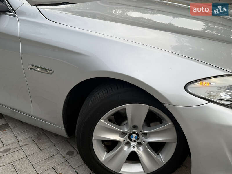 Седан BMW 5 Series 2012 в Дрогобичі