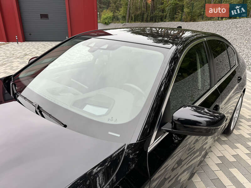 Седан BMW 5 Series 2018 в Львові фото 12 Седан BMW 5 Series 2018 в Львові