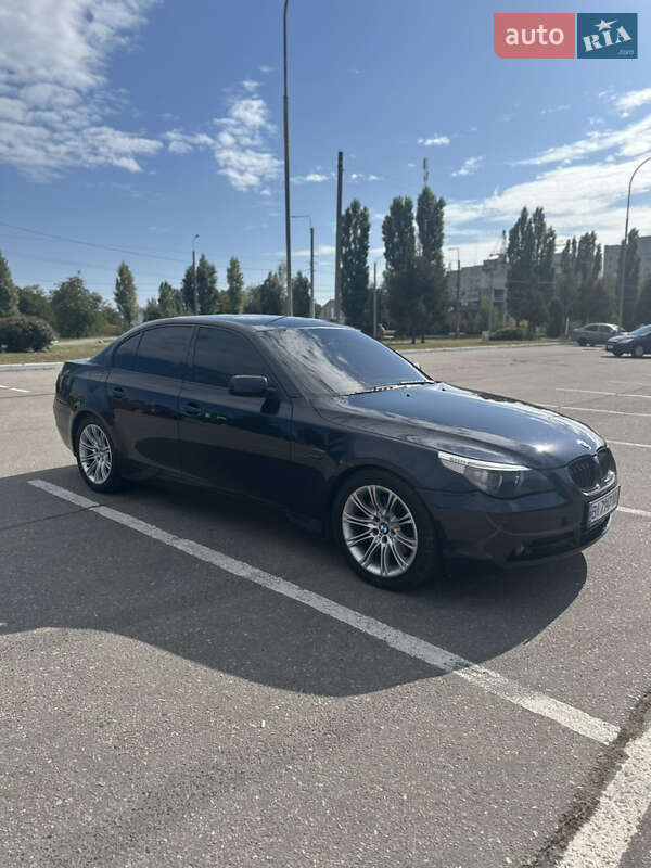 Седан BMW 5 Series 2003 в Кременчуге