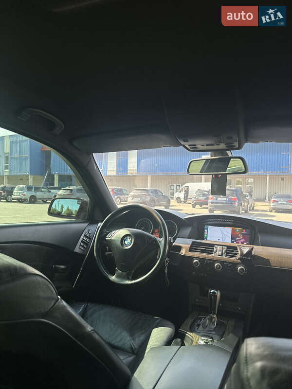 Седан BMW 5 Series 2003 в Кременчуге