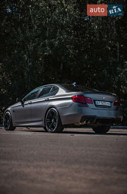 Седан BMW 5 Series 2015 в 