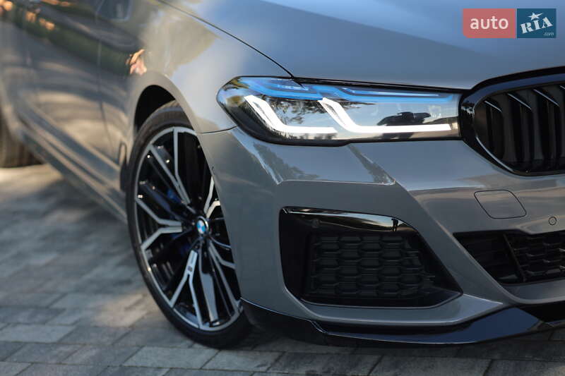 Седан BMW 5 Series 2021 в Мукачево