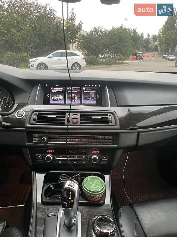 Седан BMW 5 Series 2011 в Києві фото 17 Седан BMW 5 Series 2011 в Києві