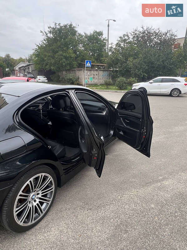 Седан BMW 5 Series 2011 в Києві фото 25 Седан BMW 5 Series 2011 в Києві