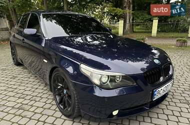 Седан BMW 5 Series 2004 в Львові