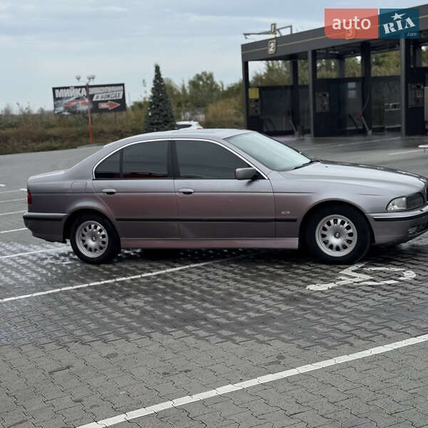 Седан BMW 5 Series 1996 в Виннице