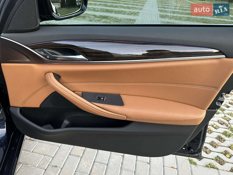 Седан BMW 5 Series 2018 в Харькове