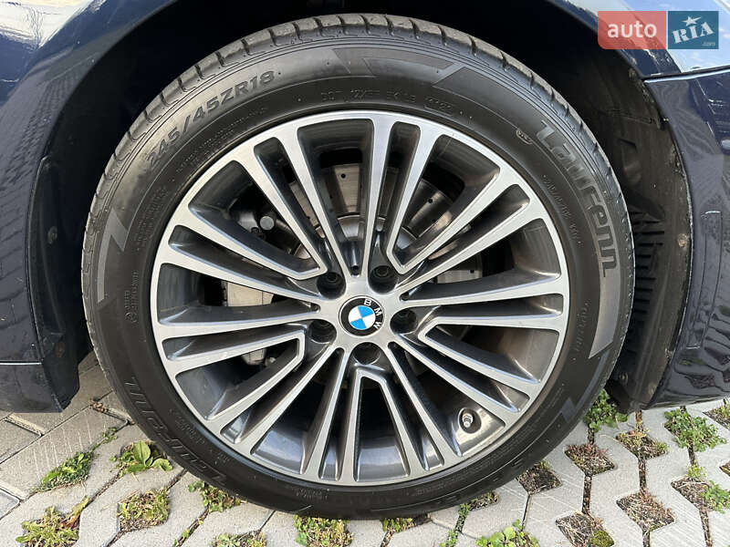 Седан BMW 5 Series 2018 в Харькове