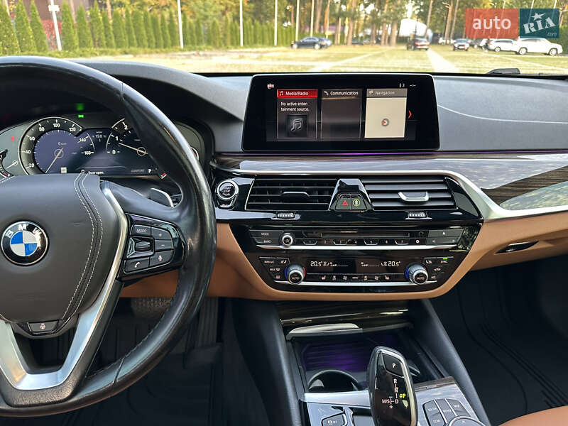 Седан BMW 5 Series 2018 в Харькове