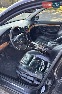 Седан BMW 5 Series 1998 в 
