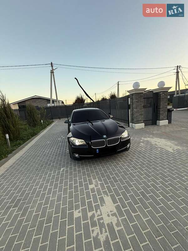 Седан BMW 5 Series 2012 в Киеве фото 2 Седан BMW 5 Series 2012 в Киеве