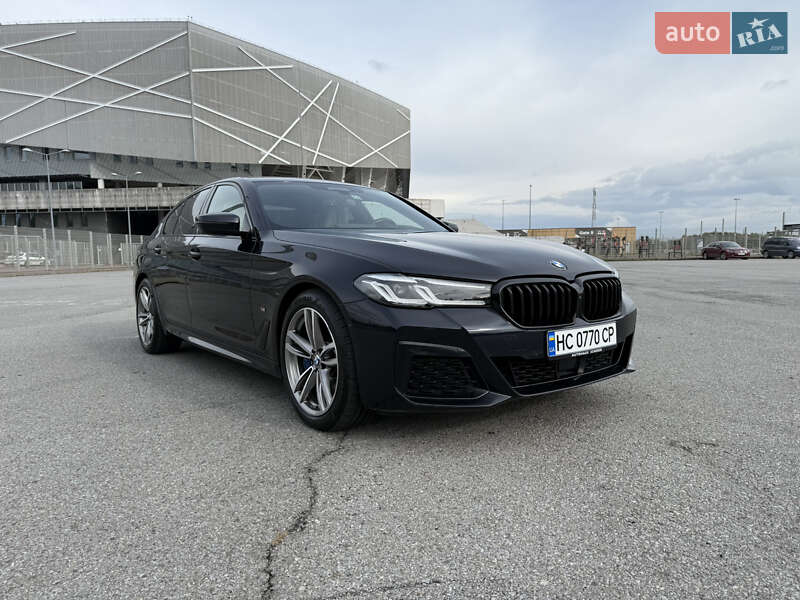 Седан BMW 5 Series 2020 в Львове