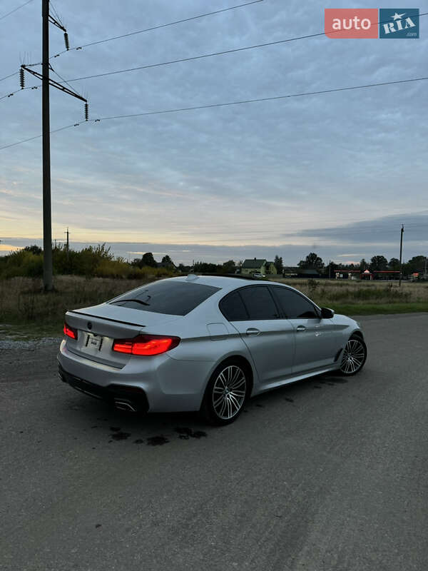 Седан BMW 5 Series 2017 в Львове фото 11 Седан BMW 5 Series 2017 в Львове