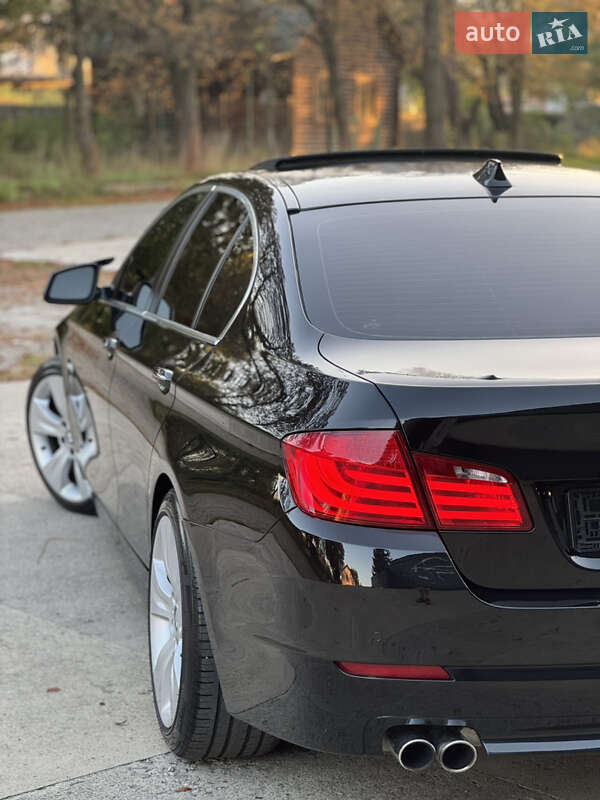 Седан BMW 5 Series 2013 в Тячеве