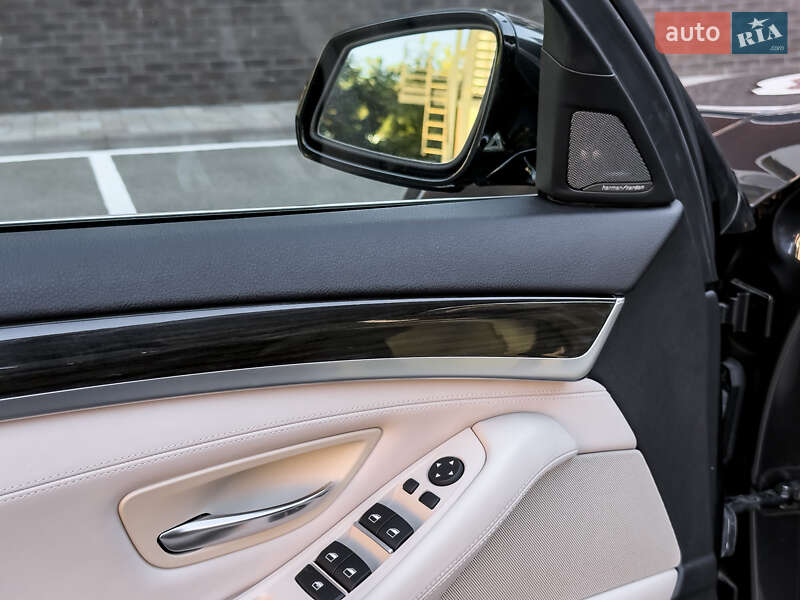Седан BMW 5 Series 2015 в Киеве фото 32 Седан BMW 5 Series 2015 в Киеве