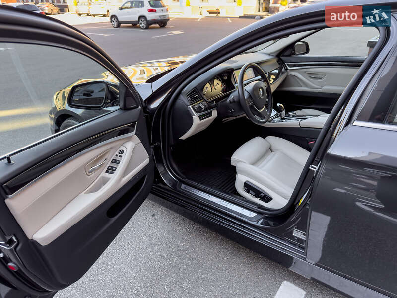Седан BMW 5 Series 2015 в Киеве фото 38 Седан BMW 5 Series 2015 в Киеве