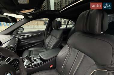 Седан BMW 5 Series 2021 в 