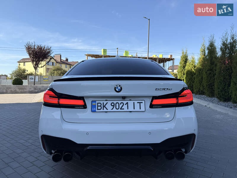 Седан BMW 5 Series 2019 в Ровно