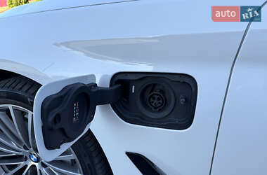 Седан BMW 5 Series 2019 в 