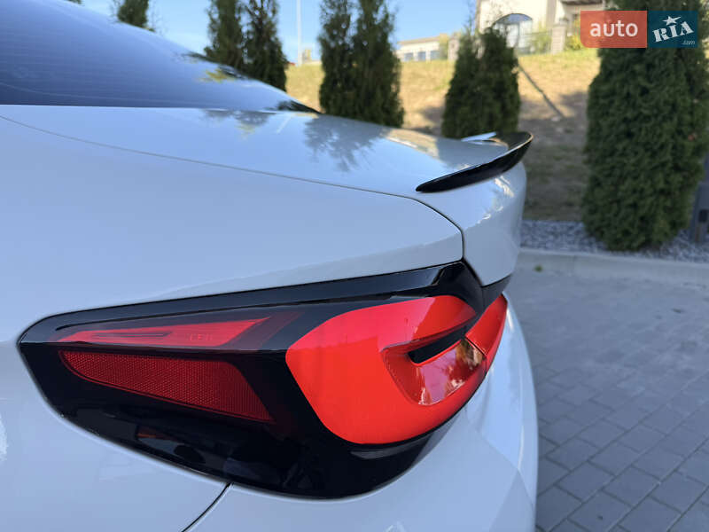 Седан BMW 5 Series 2019 в Ровно