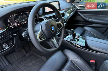 Седан BMW 5 Series 2019 в Ровно