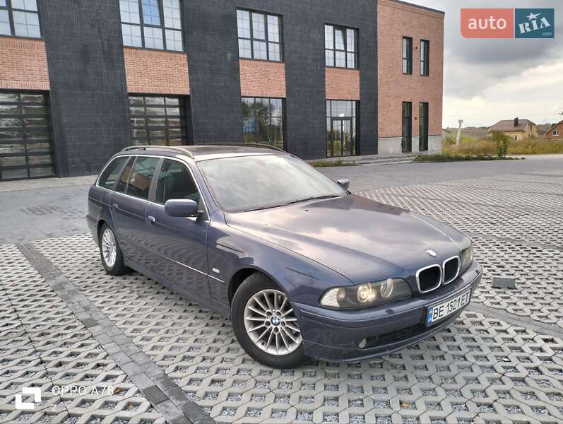 BMW 5 Series 2002 BMW 5 Series 2002