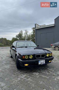 Седан BMW 5 Series 1995 в  фото 5 Седан BMW 5 Series 1995 в